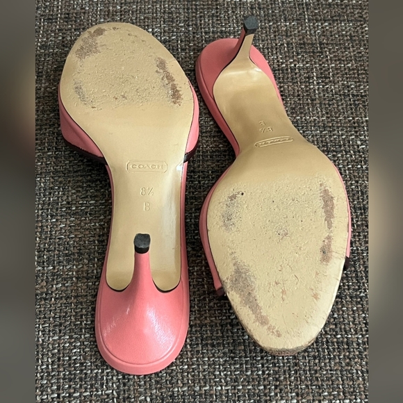 Women's Retro Vintage Pink Coach Heels, Size 8.5 - Picture 8 of 8